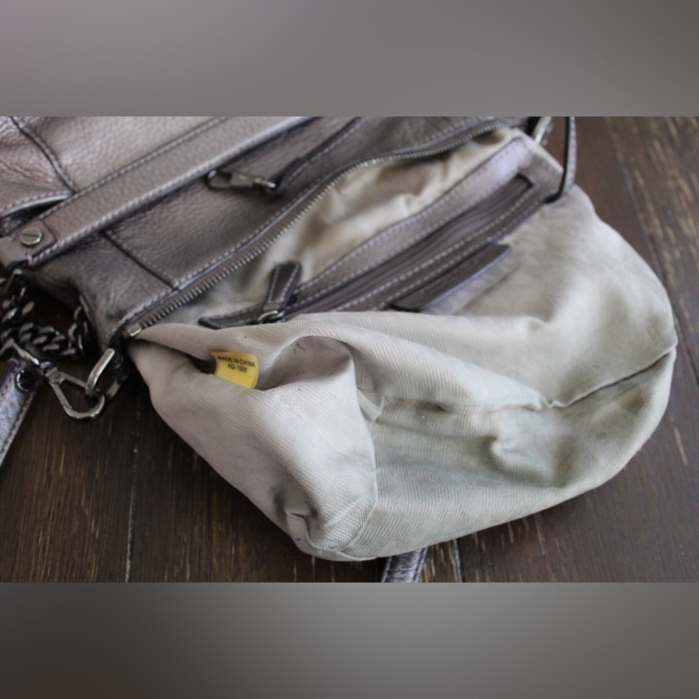 Michael Kors Cross body bag - Picture 8 of 16